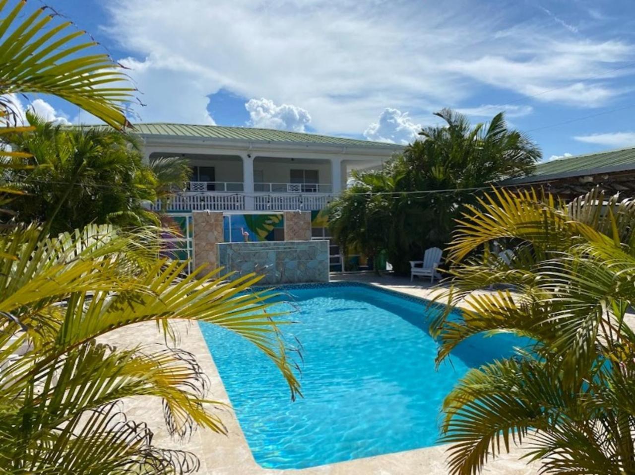 El Flamingo Beach Club Manati Exteriör bild